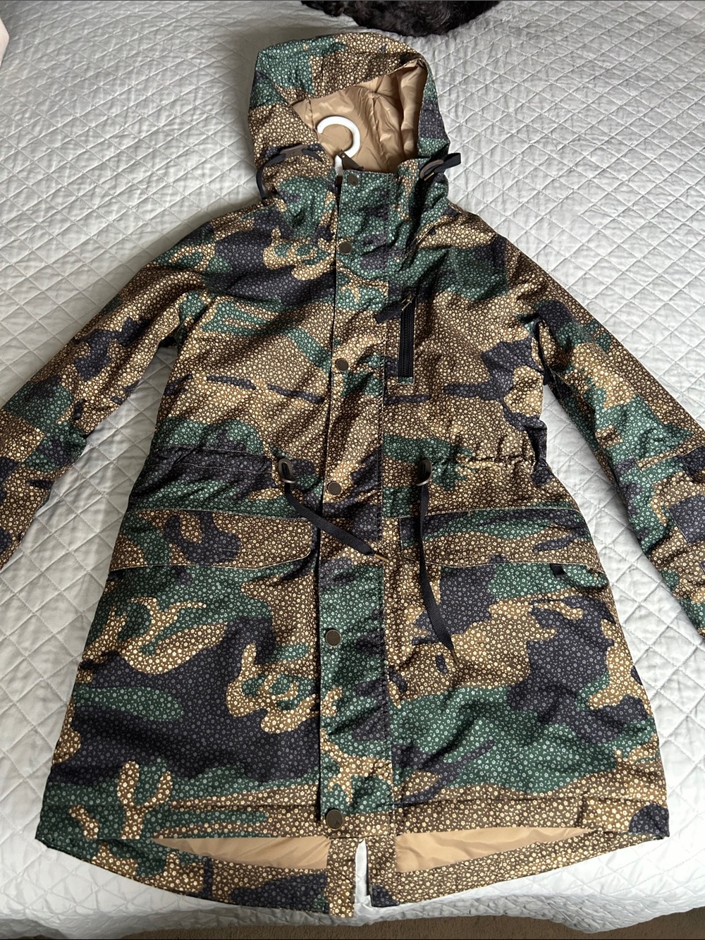 Women’s Burton Prowess Snowboard Jacket in “Floral Camo”